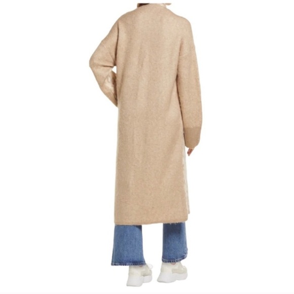 TOPSHOP Leopard Animal Print Fuzzy Knit Longline Oversized Cardigan - Picture 6 of 15